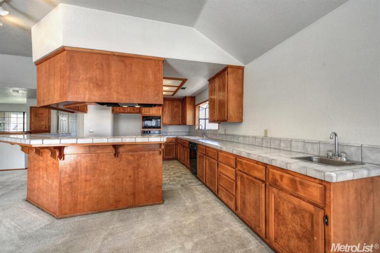 113 Cascade Falls Dr, Folsom, CA 95630 photo 8