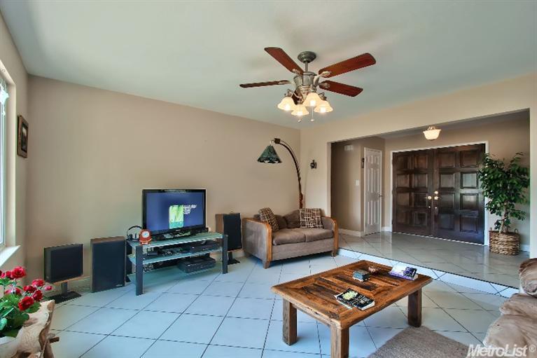 9543 Dillard Rd, Wilton, CA 95693 photo 8