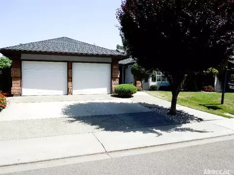 2013 Sharilyn Dr, Modesto, CA 95355 photo 2