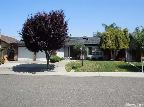 2013 Sharilyn Dr, Modesto, CA 95355 photo 3