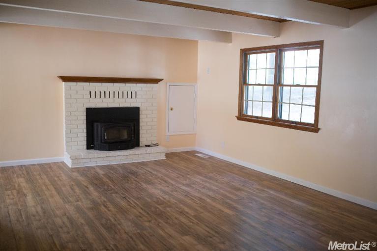 2884 Shadow Ln, Pollock Pines, CA 95726 photo 4
