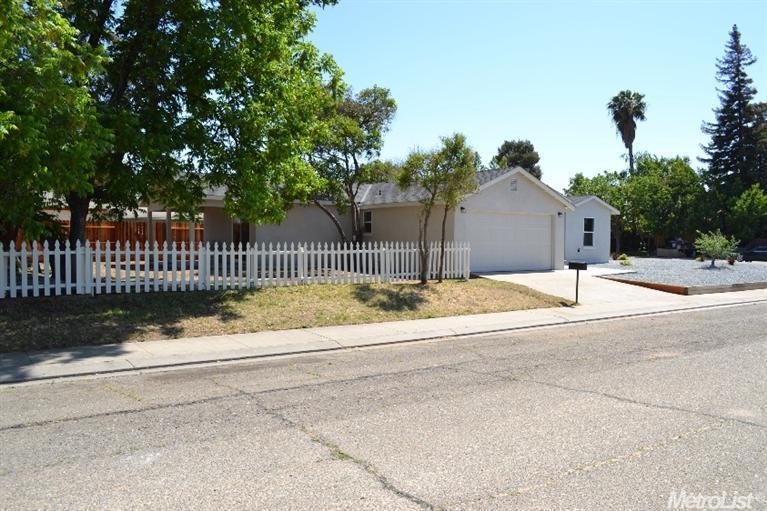 244 Quiet St, Ripon, CA 95366 photo 3