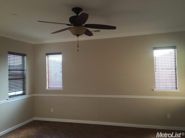 950 Courtyards Loop, Lincoln, CA 95648 photo 4