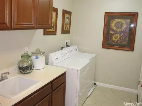 1581 Baigorry St, Tracy, CA 95304 photo 9