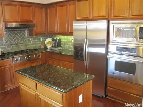 1581 Baigorry St, Tracy, CA 95304 photo 4