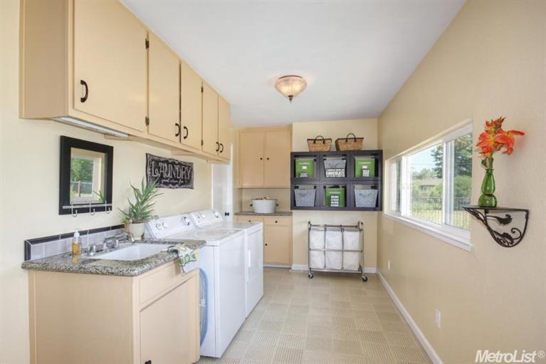 10031 Collings Rd, Wilton, CA 95693 photo 17