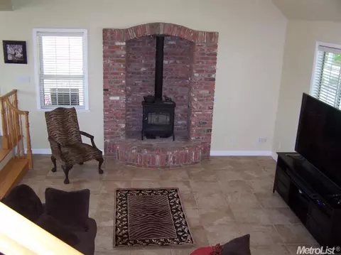 8677 Berry Rd, Wilton, CA 95693 photo 10