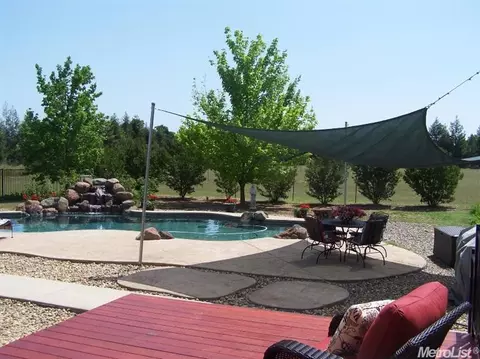 8677 Berry Rd, Wilton, CA 95693 photo 12