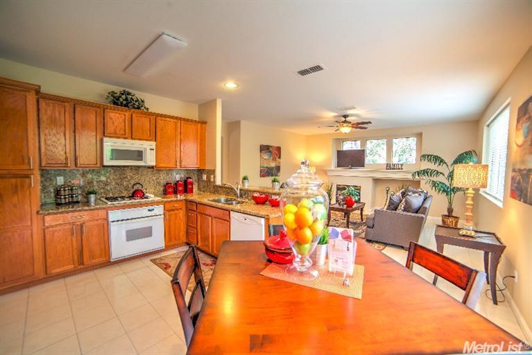 3913 Vistosa Ct, Davis, CA 95618 photo 10