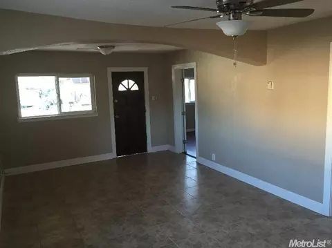 855 High St, Turlock, CA 95380 photo 6