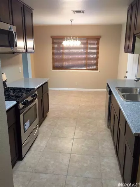 1640 Locke Rd, Modesto, CA 95355 photo 11