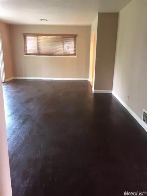 1640 Locke Rd, Modesto, CA 95355 photo 18