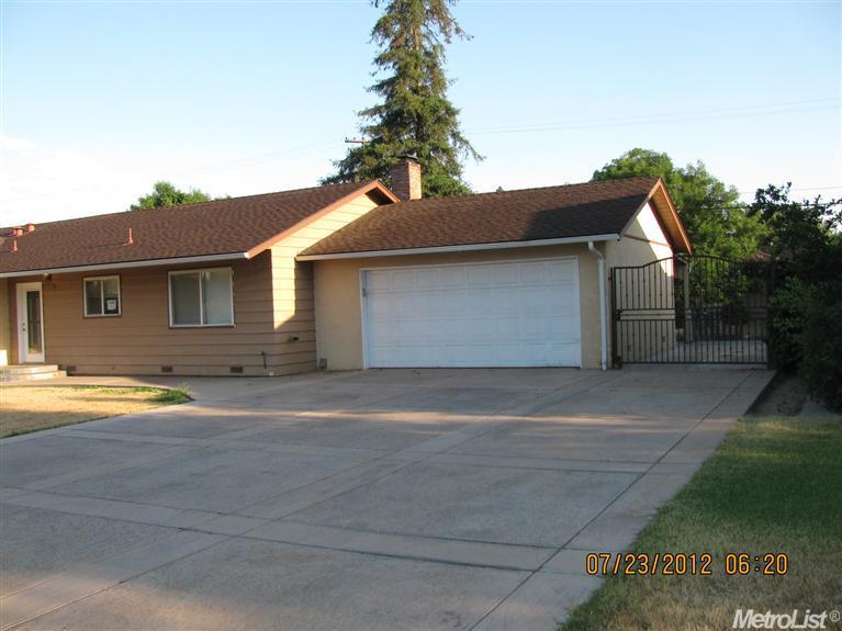3129 Scenic Dr, Modesto, CA 95355 photo 11