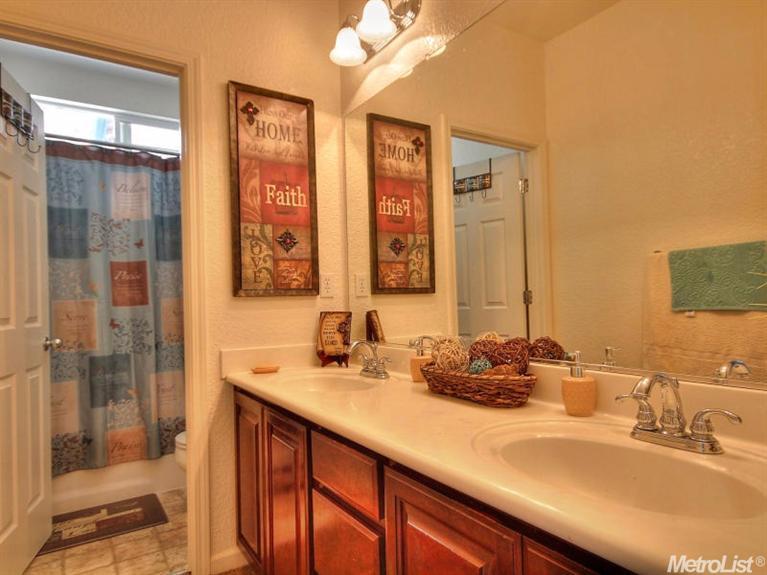 8971 Sand Trap Ct, Patterson, CA 95363 photo 16