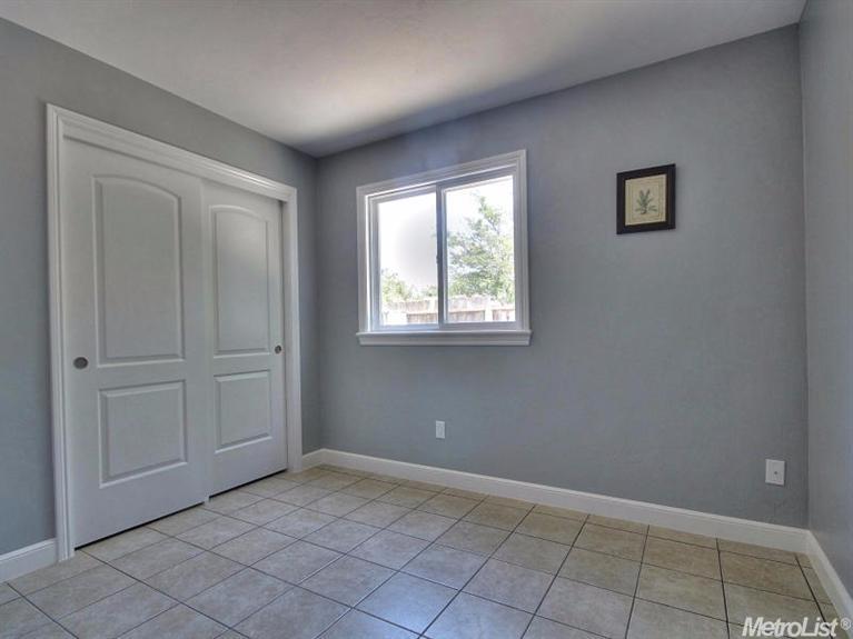 205 Barros St, Patterson, CA 95363 photo 8