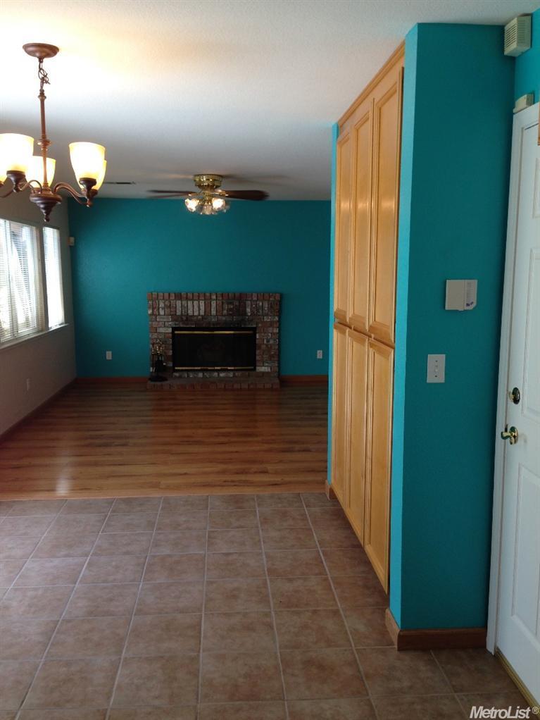 2880 Highgate Ln, Tracy, CA 95377 photo 4
