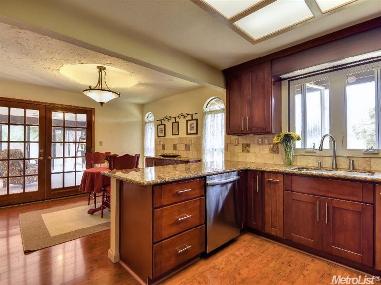 5520 Colonel Rd, Carmichael, CA 95608 photo 8
