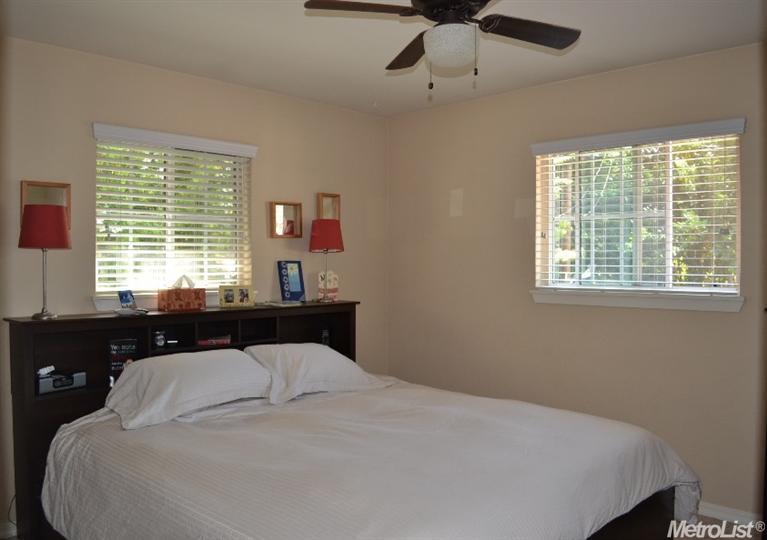 4266 Oak Knoll Dr, Carmichael, CA 95608 photo 15