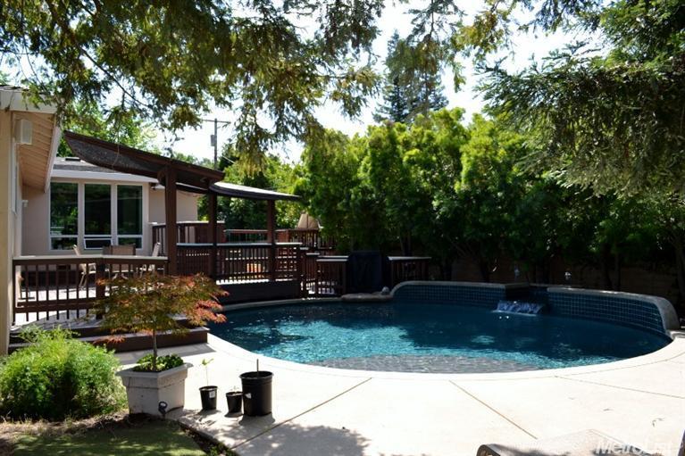 4266 Oak Knoll Dr, Carmichael, CA 95608 photo 17