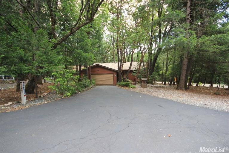 20600 Cedar View Dr, Foresthill, CA 95631 photo 1
