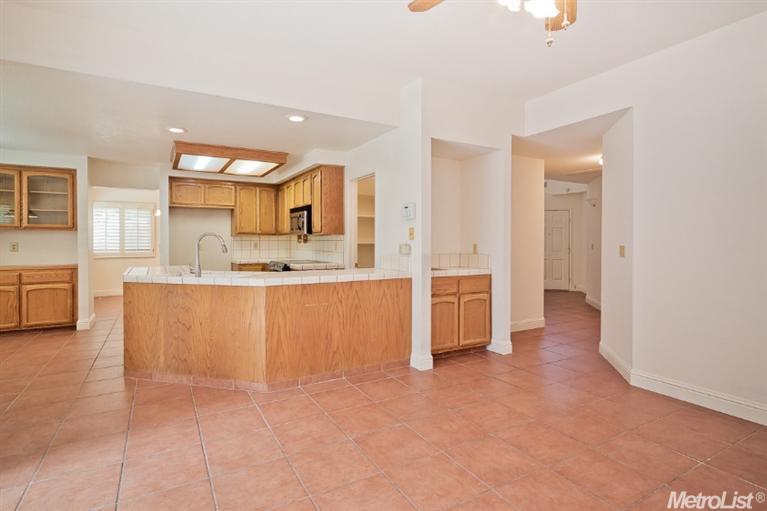 3716 Gatesville Ave, Modesto, CA 95357 photo 9