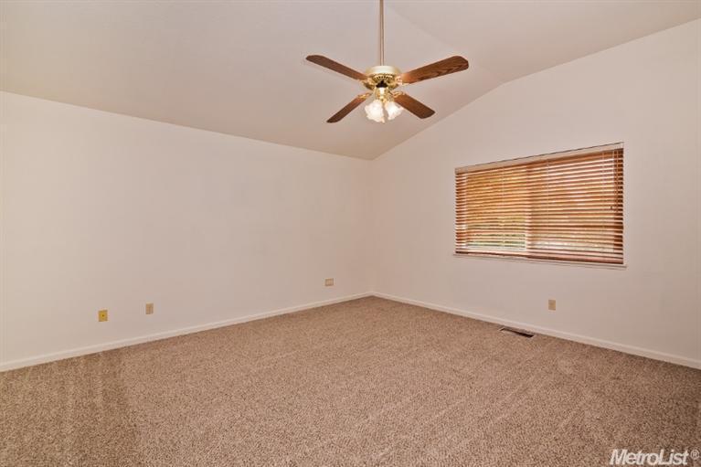 3716 Gatesville Ave, Modesto, CA 95357 photo 18