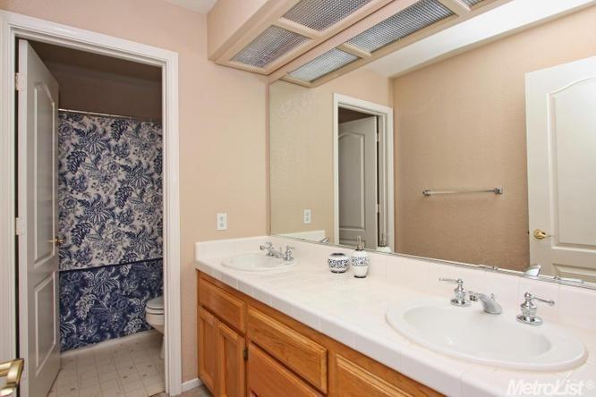 2944 Avon Rd, Rocklin, CA 95765 photo 18