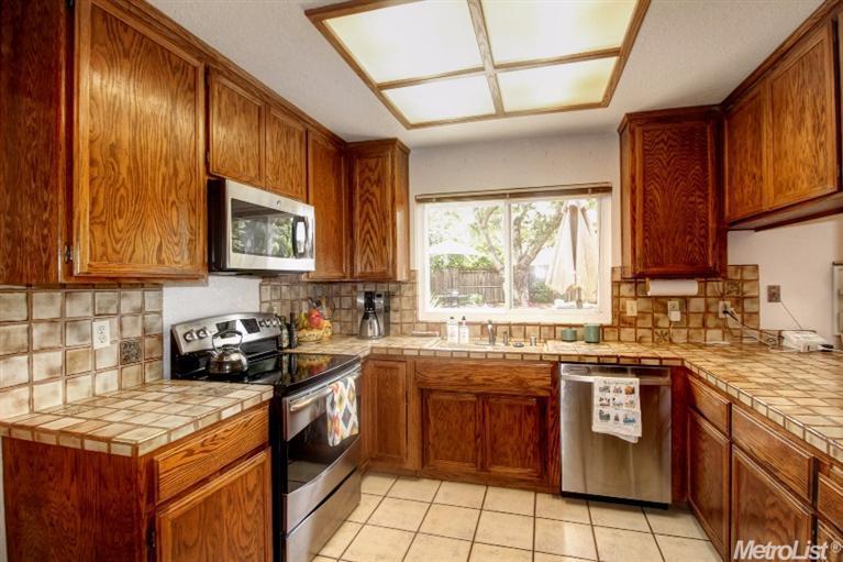 3308 Monterey Ave, Davis, CA 95618 photo 12