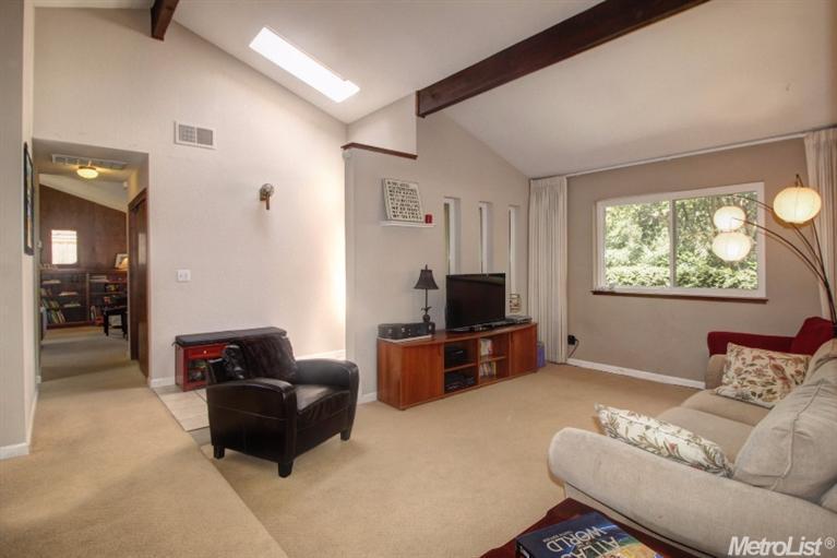 3308 Monterey Ave, Davis, CA 95618 photo 5