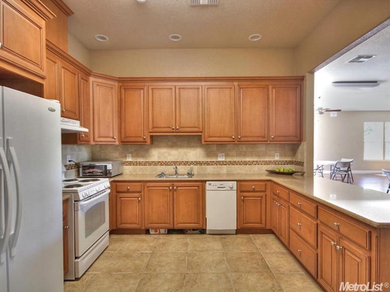 2241 S State St, Turlock, CA 95380 photo 3