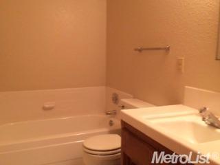 2320 Bromwich Ct, Modesto, CA 95356 photo 9