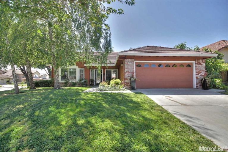1891 Petrig Ct, Tracy, CA 95376 photo 1