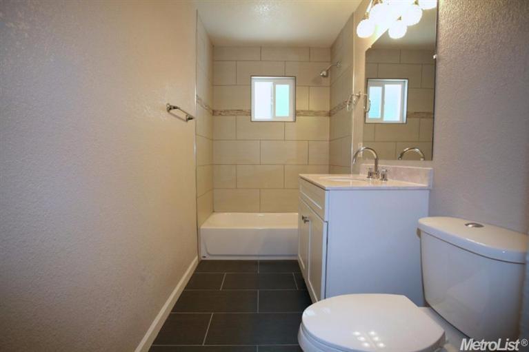 7209 Main Ave, Orangevale, CA 95662 photo 3