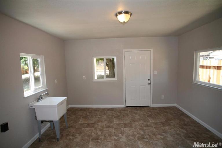 7209 Main Ave, Orangevale, CA 95662 photo 9