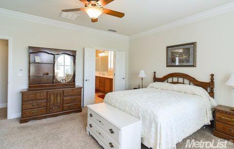 2389 Shadow Berry Dr, Manteca, CA 95336 photo 15