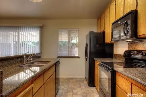4000 Shiprock Dr, Modesto, CA 95355 photo 6