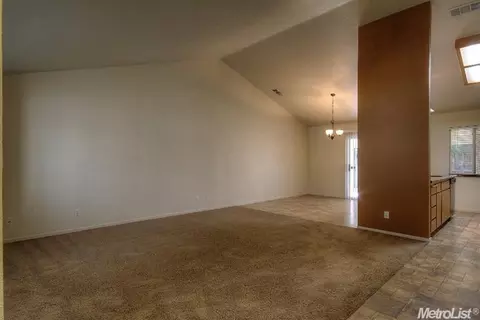 4000 Shiprock Dr, Modesto, CA 95355 photo 3