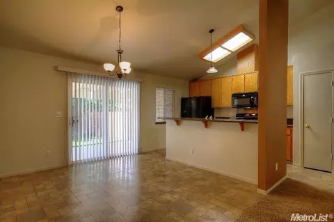 4000 Shiprock Dr, Modesto, CA 95355 photo 4