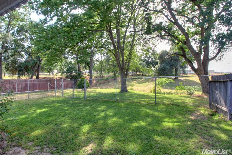 3903 California Ave, Carmichael, CA 95608 photo 19