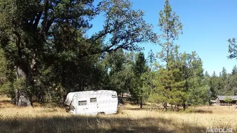 20550 Smith Rd, Mountain Ranch, CA 95246 photo 3