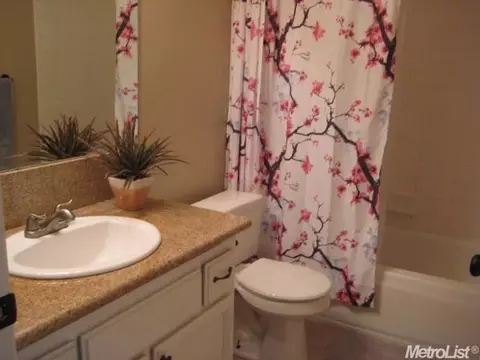 5206 Heather Pine Ct, Antelope, CA 95843 photo 8