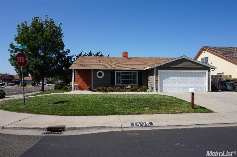 1495 Michelle Ave, Tracy, CA 95376 photo 1