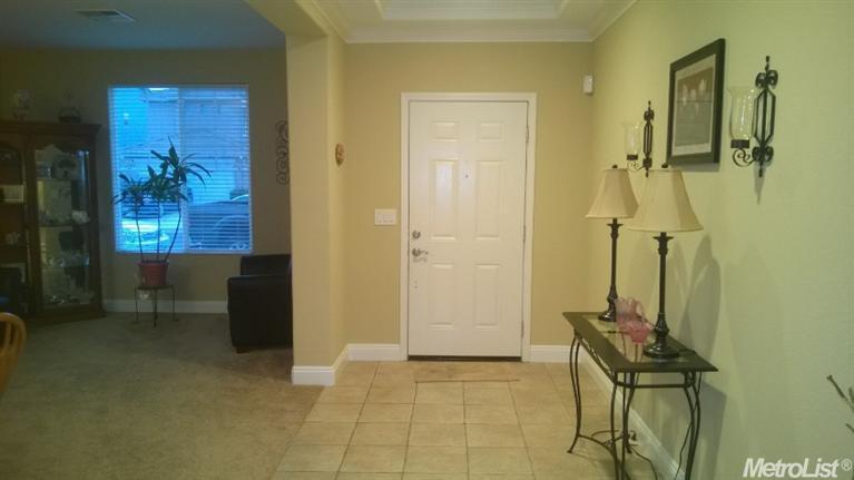 348 Burlington Dr, Tracy, CA 95376 photo 3