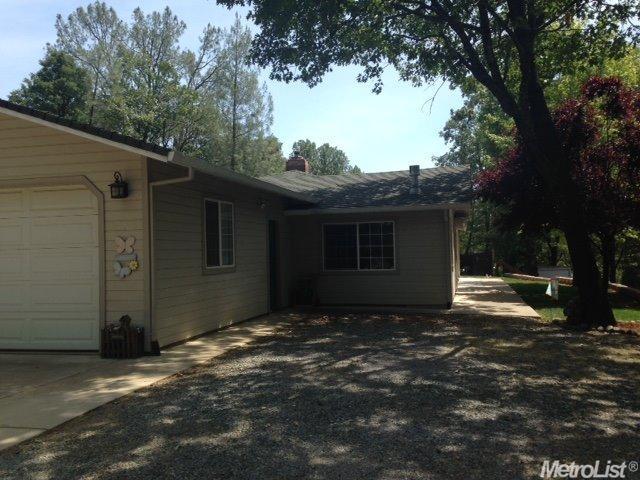 25220 Pineview Dr, Colfax, CA 95713 photo 2