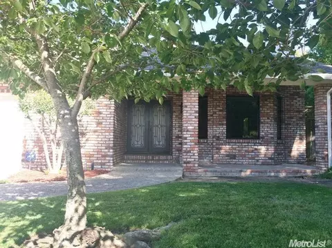 1480 Heppner Way, Turlock, CA 95380 photo 2