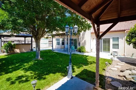 3889 Wright St, Turlock, CA 95382 photo 23