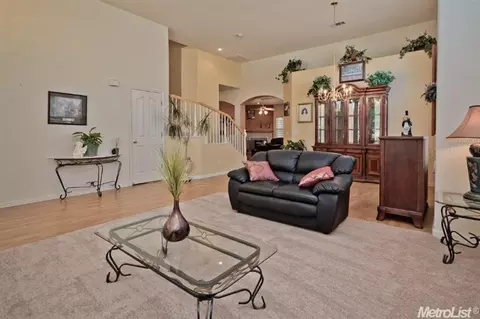 3889 Wright St, Turlock, CA 95382 photo 3