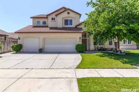 3889 Wright St, Turlock, CA 95382 photo 1