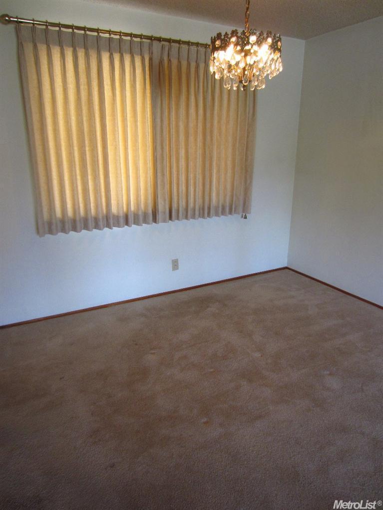 4965 Hillhurst Dr, Fair Oaks, CA 95628 photo 5
