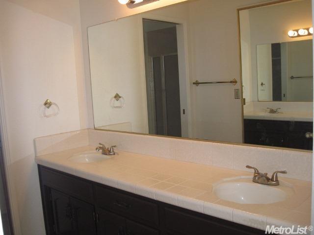 2108 Manitoba Ct, Modesto, CA 95356 photo 7